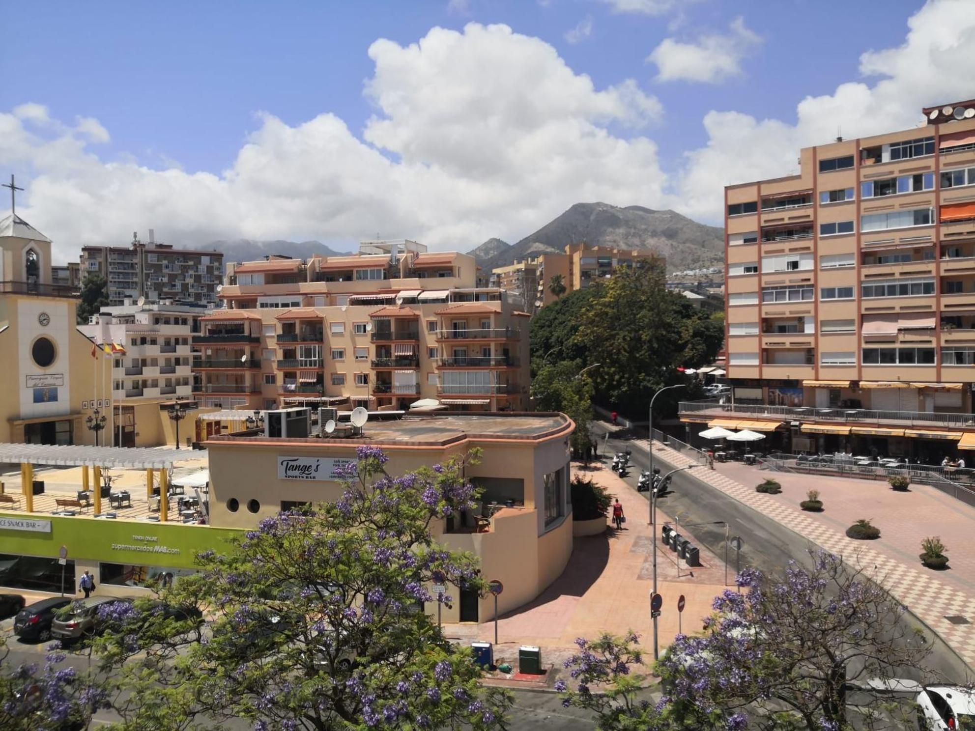 Blue Ocean Apartments Benalmadena Bagian luar foto