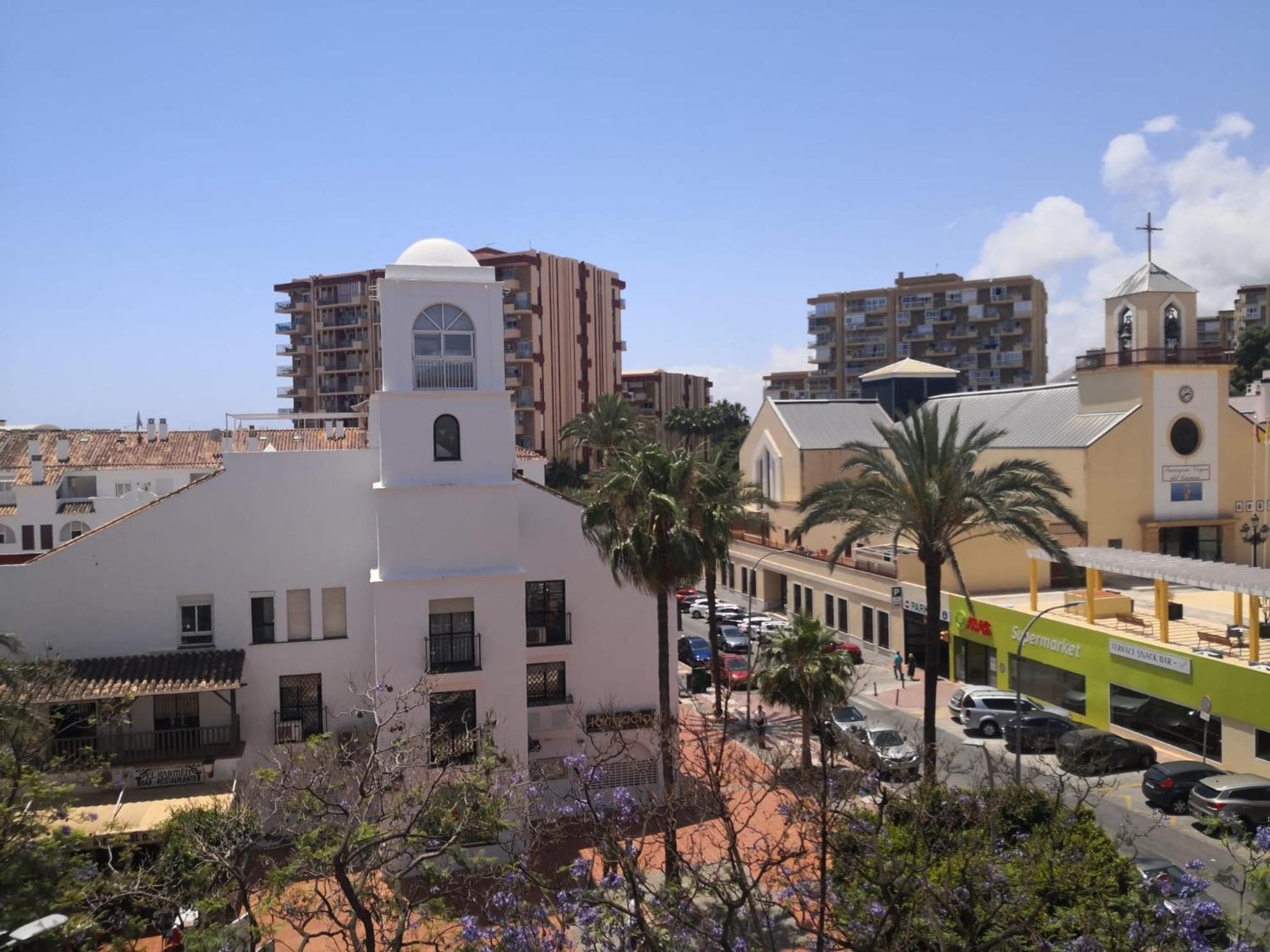 Blue Ocean Apartments Benalmadena Bagian luar foto